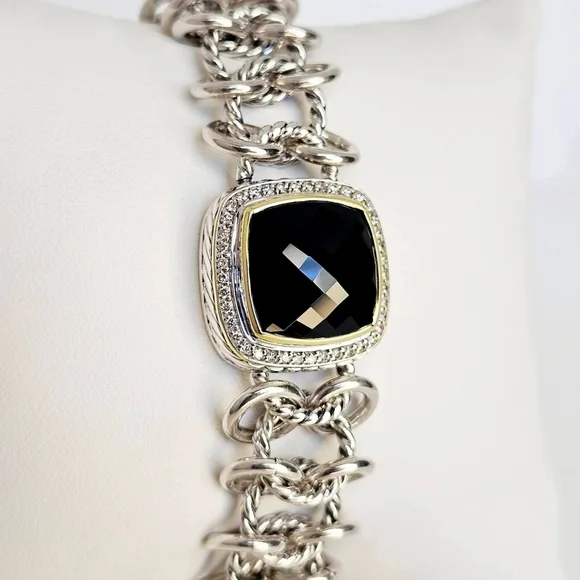 David Yurman Albion Chainmail Bracelet with 18k Gold, Black Onyx & Diamonds - Picture 2 of 9